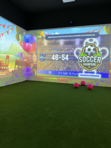 Le Wistiti Parc propose des jeux interactifs innovants pour stimuler la motricité, la réflexion et la coopération des enfants. Une expérience fun et immersive à Saint‑Pierre‑lès‑Elbeuf.